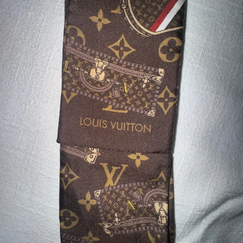 Louis Vuitton RARE logomania silk BANDEAU